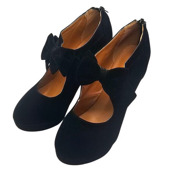 Black Velvet Whimsy Goth Platform Mary Jane Dark Academia Pump Heel with Bow - Picture 1 of 9